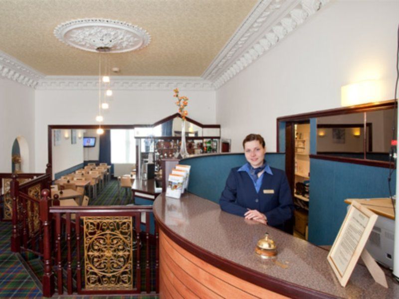 Piries Hotel Единбург Екстер'єр фото